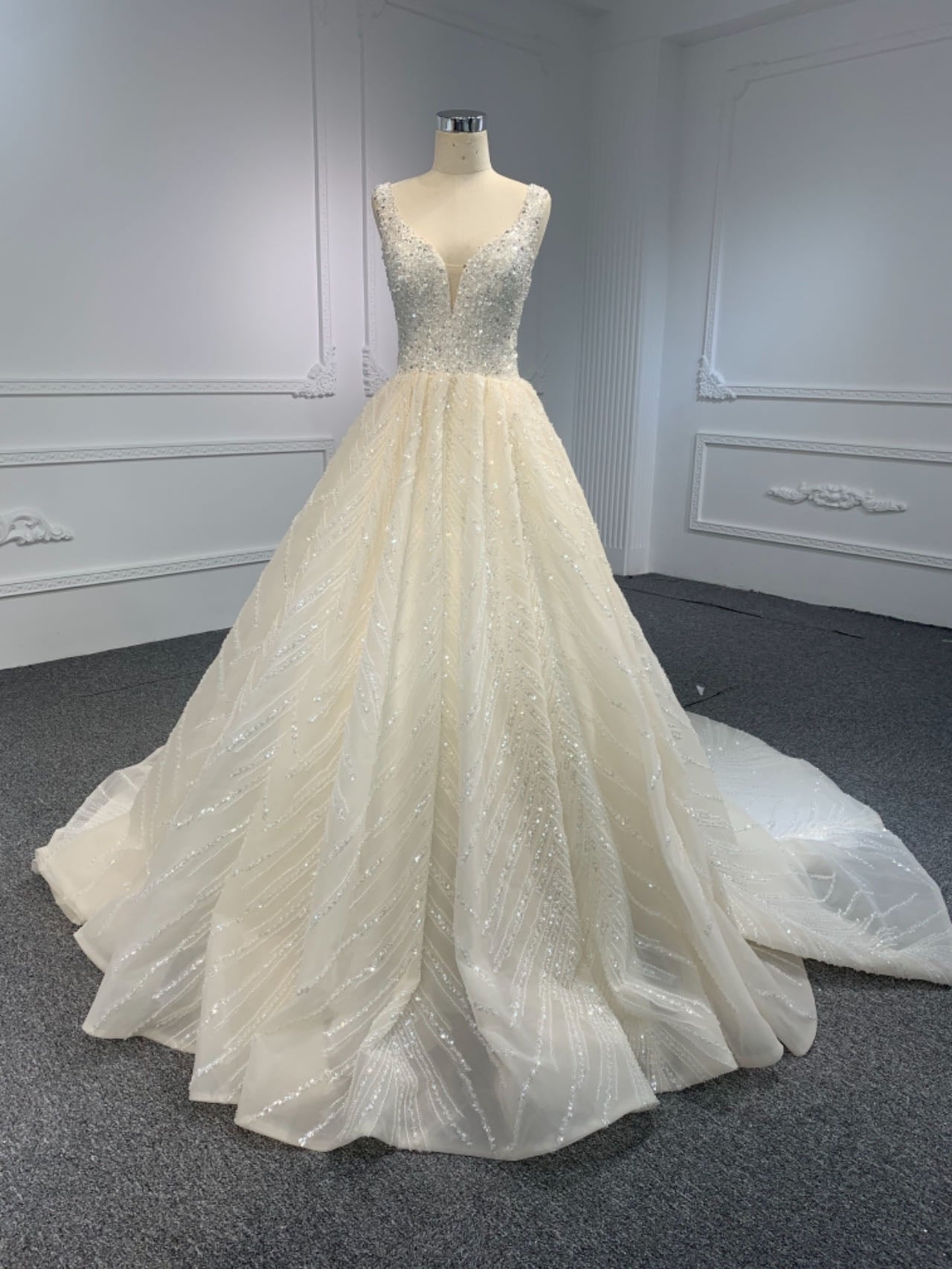 Plus Size Lace A-Line Wedding Dress Plus Size Lace A-Line Wedding Dress