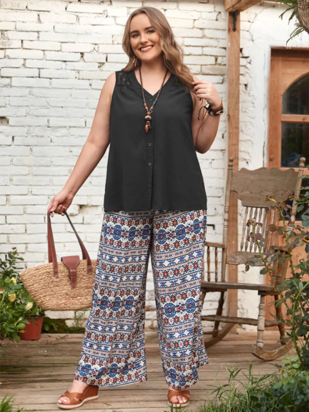 Plus Size V-Neck Lace Tank Plus Size V-Neck Lace Tank
