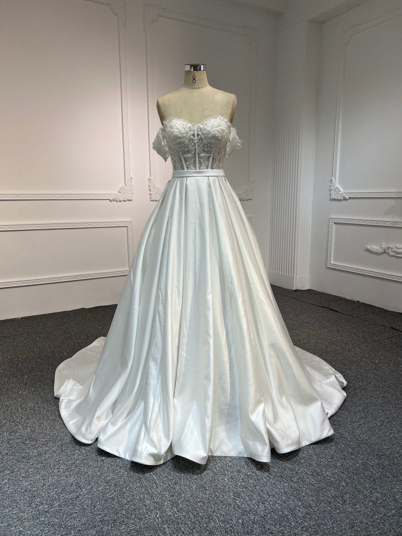 Plus Size A-Line Lace Wedding Dress Plus Size A-Line Lace Wedding Dress