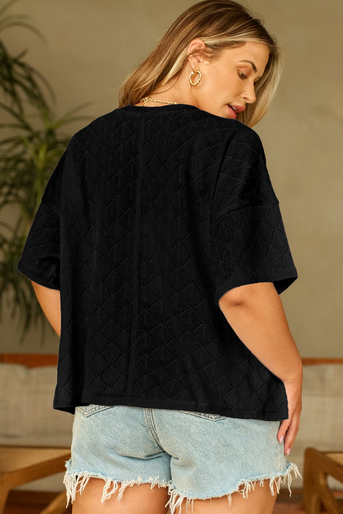 Plus Size Pointelle Rhombus Knit V-Neck Loose Top - Plus Size XL-4XL - View 11