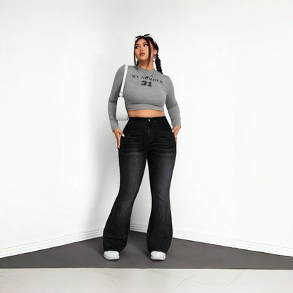 Plus Size Elastic Denim Flared Jeans
