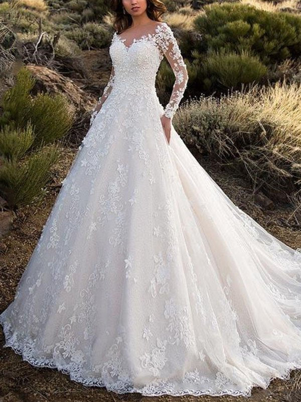 Plus Size Lace Wedding Dress with Train