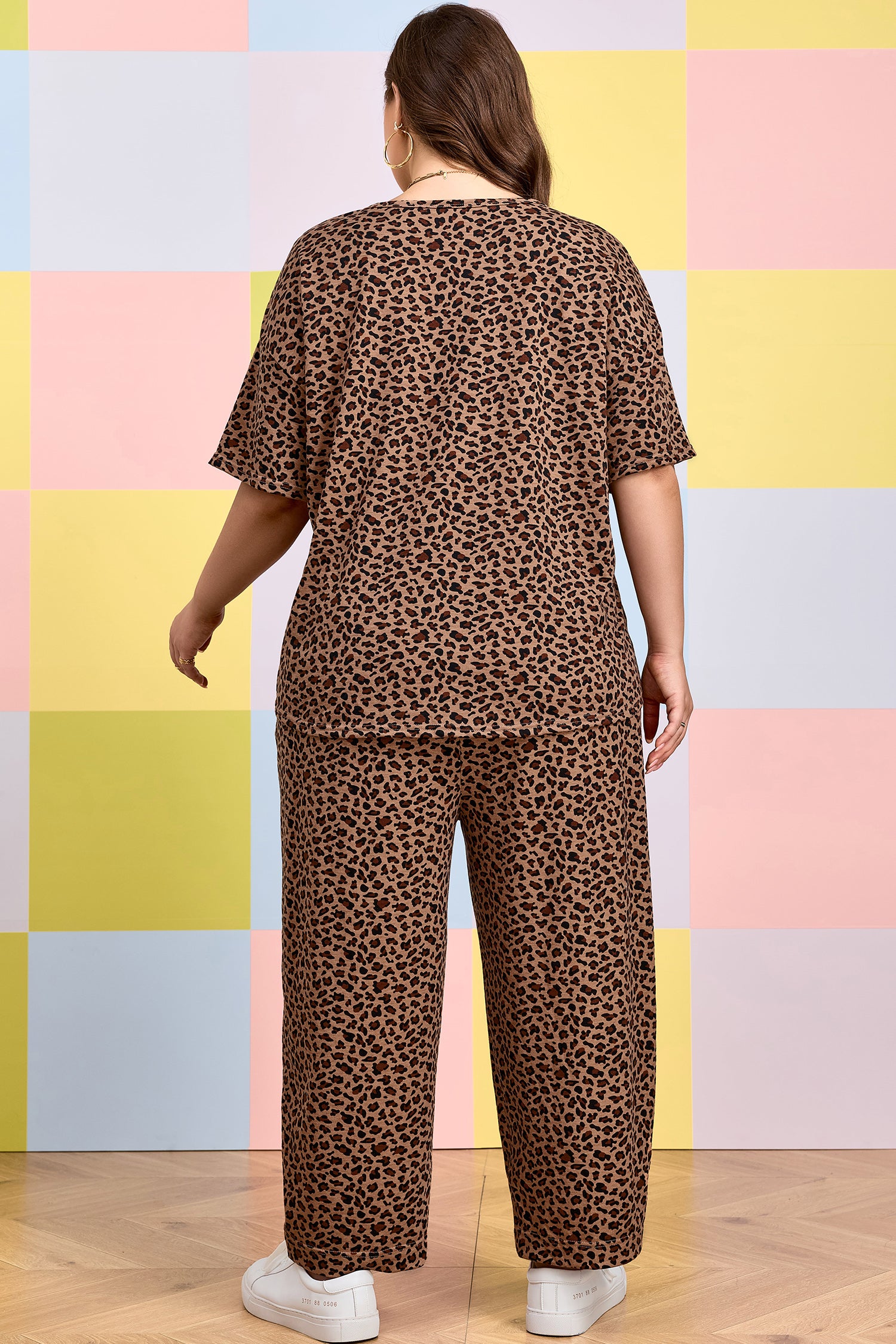 Plus Size Leopard Loose Top Pleated Pants Set - Plus Size XL-4XL - View 2