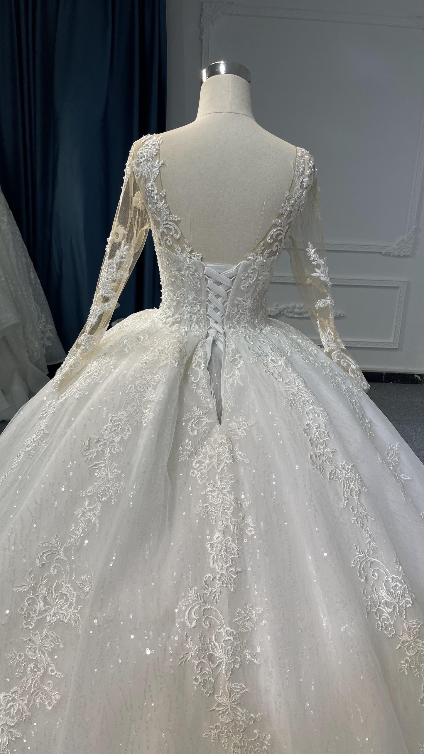 The Upper Body Beaded Luxury Long Sleeves Wedding Dress