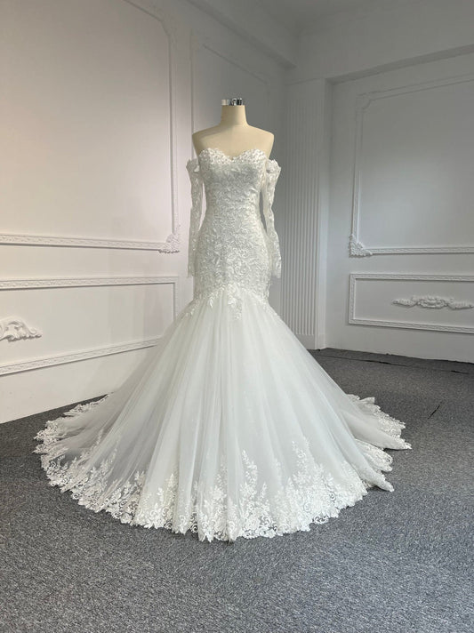 Plus Size Ivory Mermaid Wedding Dress Long Sleeve
