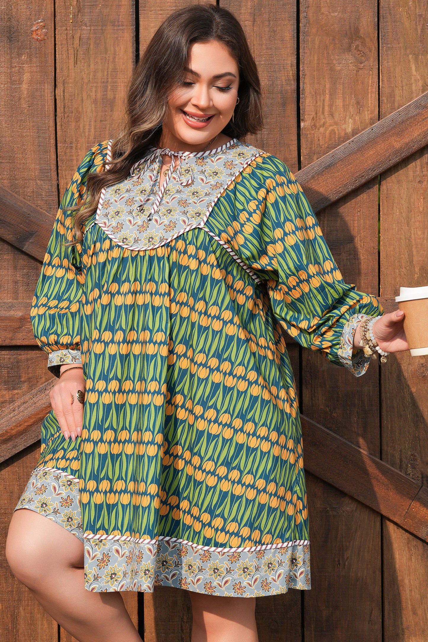 Plus Size Mixed Floral Print Striped Trim Mini Dress - Plus Size XL-4XL - View 3