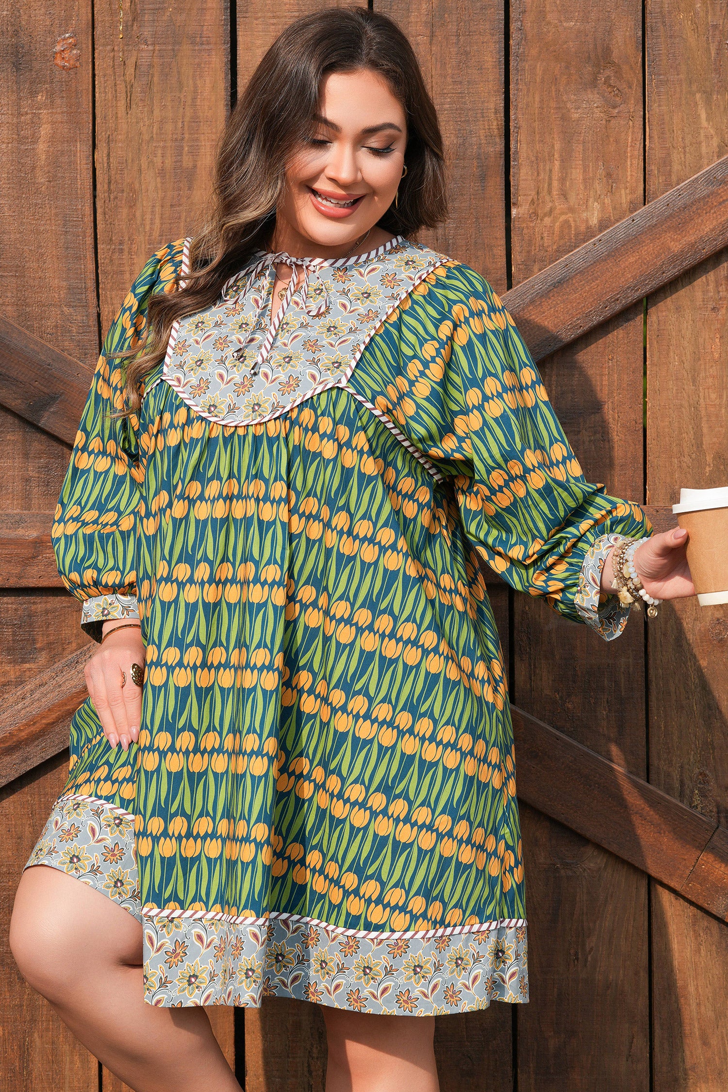 Plus Size Mixed Floral Print Striped Trim Mini Dress - Plus Size XL-4XL - View 3