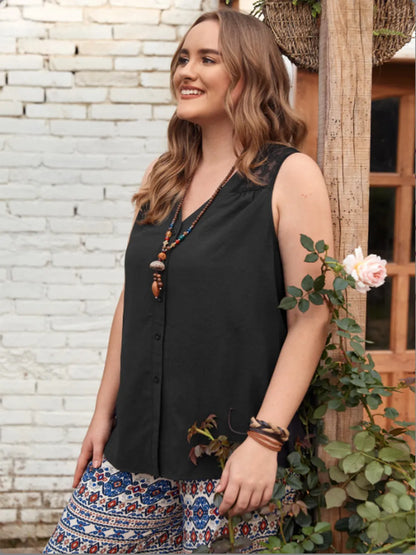Plus Size V-Neck Lace Tank