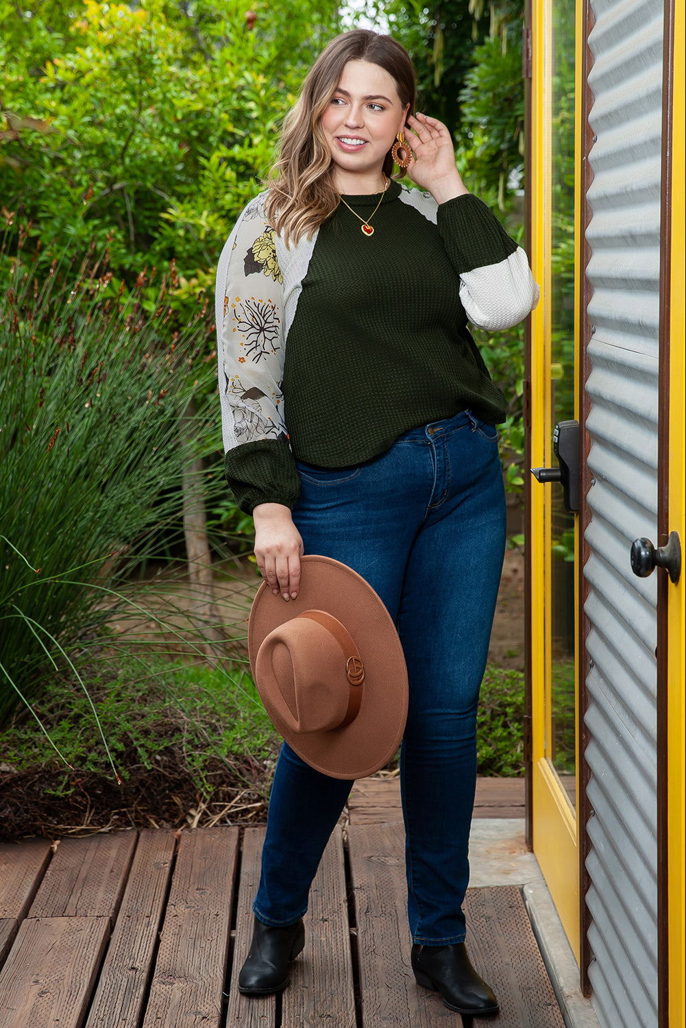 Plus Size Floral Raglan Colorblock Patchwork Knit Blouse