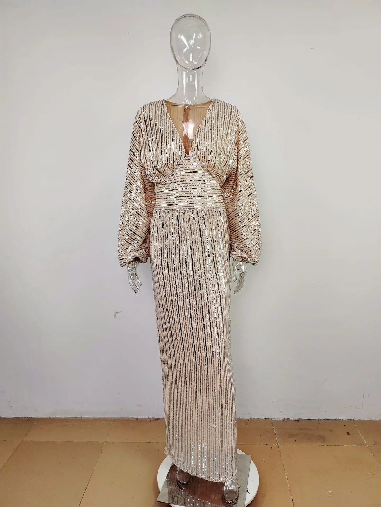 Plus Size Elegant Sequin Evening Dress Long Sleeve