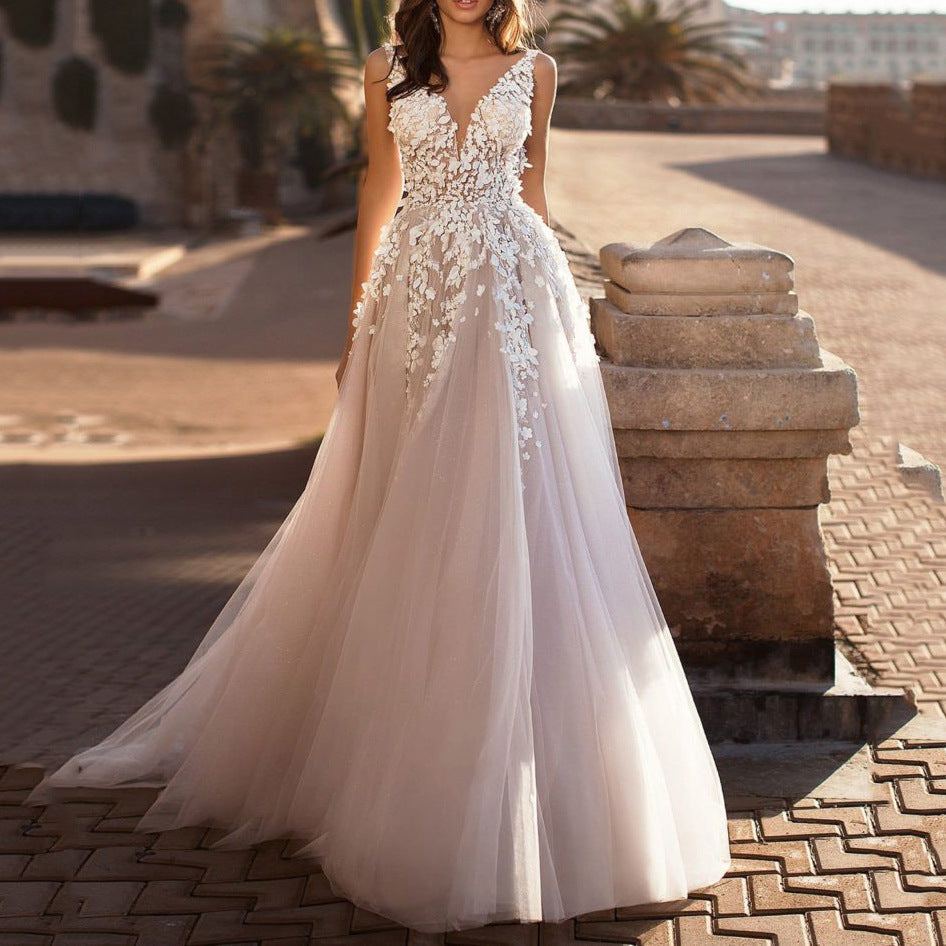 Plus Size Elegant Lace Sleeveless Deep V-Neck Wedding Dress