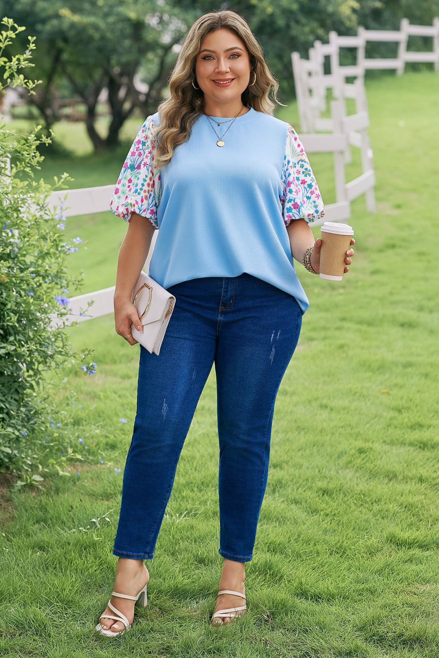 Plus Size Textured Bodice Floral Puff Sleeve Top