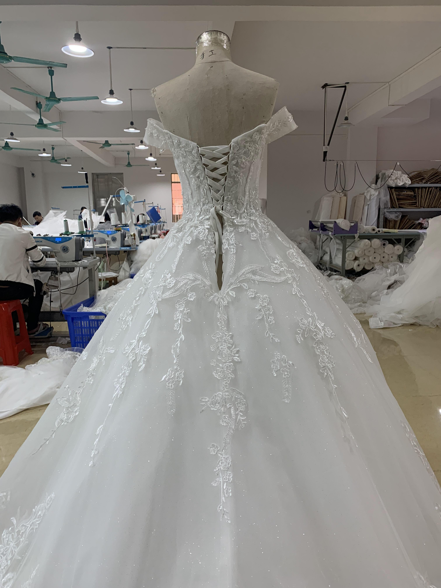 BYG princess wedding dress off the shoulder bridal gown Ball gown wedding dress BYG Wedding Factory 