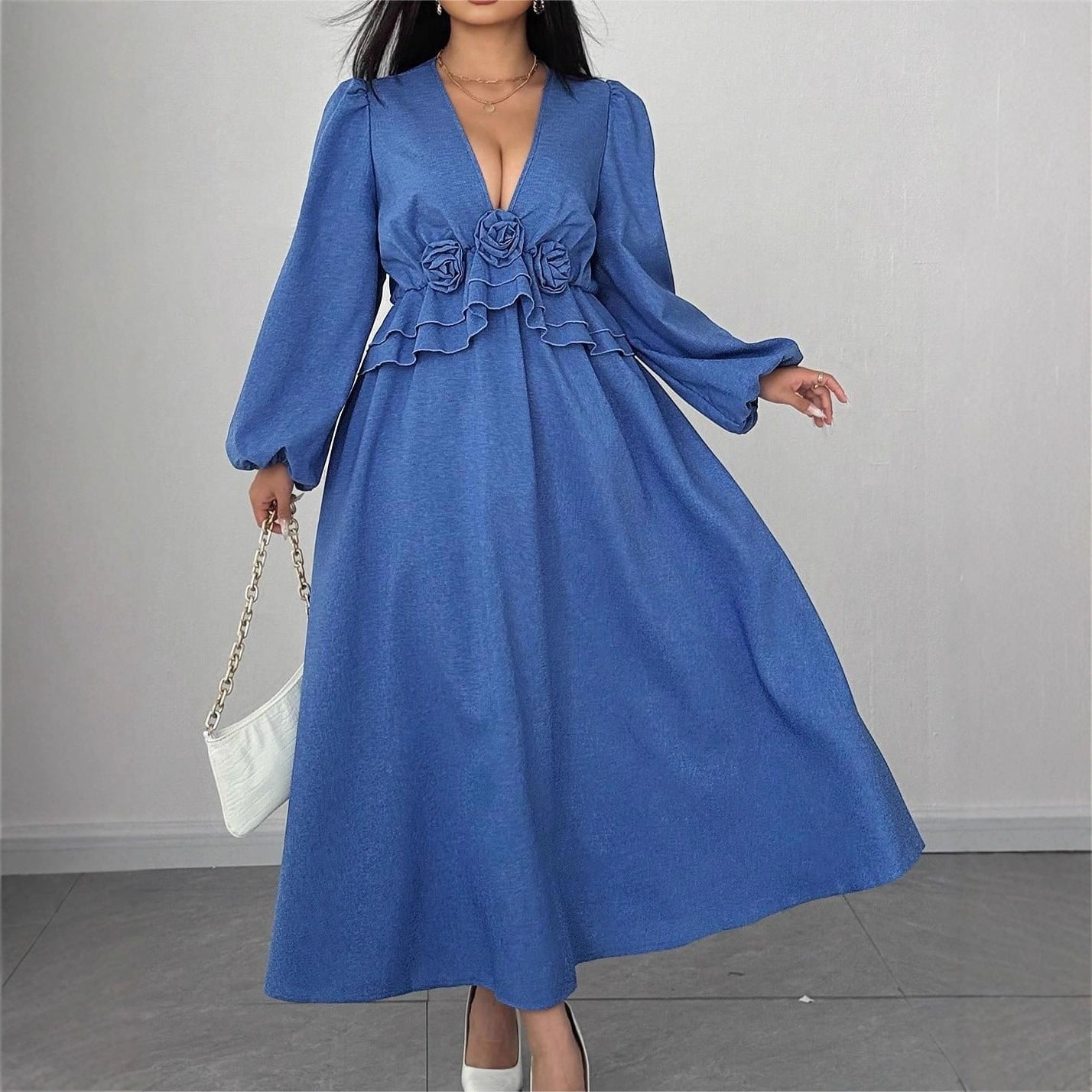 Plus Size Elegant V-Neck Floral Maxi Dress