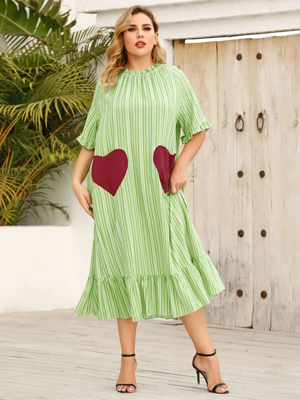 Plus Size Heart Half Sleeve Dress