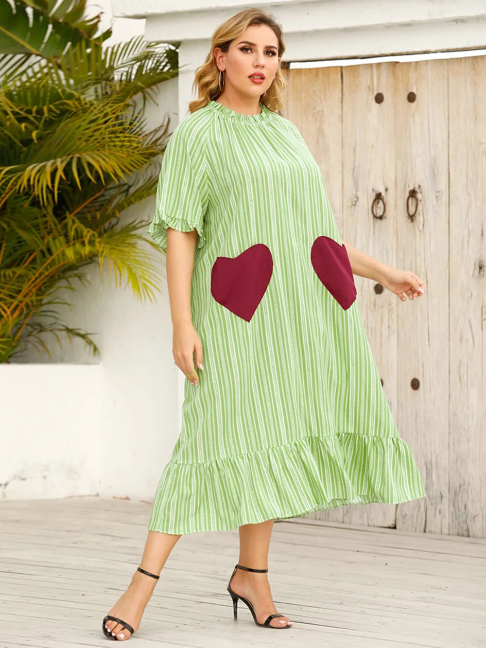 Plus Size Heart Half Sleeve Dress