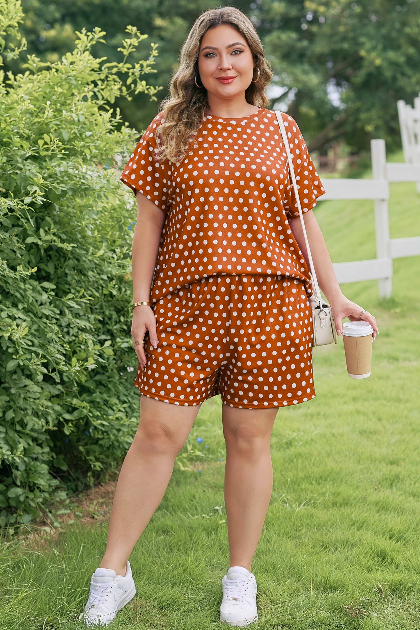 Plus Size Polka Dot Dropped Shoulder Tee Short Set - Plus Size XL-4XL - View 6