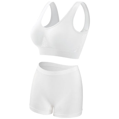 Plus Size Seamless Sports Bra Set — side detail