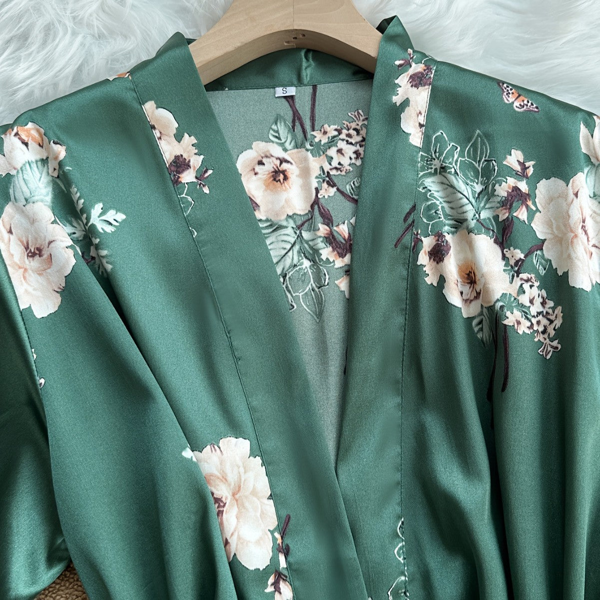 Plus Size Lace Satin 4-Piece Sleepwear Set