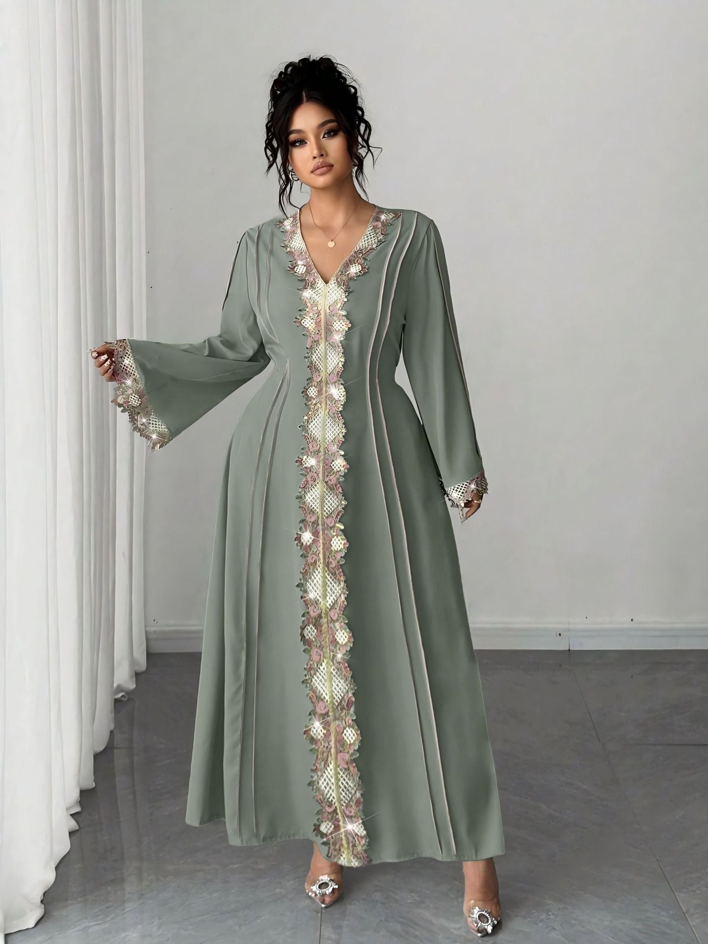 Plus Size Elegant Vintage Lace Maxi Dress