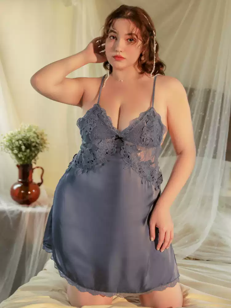 Plus Size Sexy Lace Suspender Nightgown