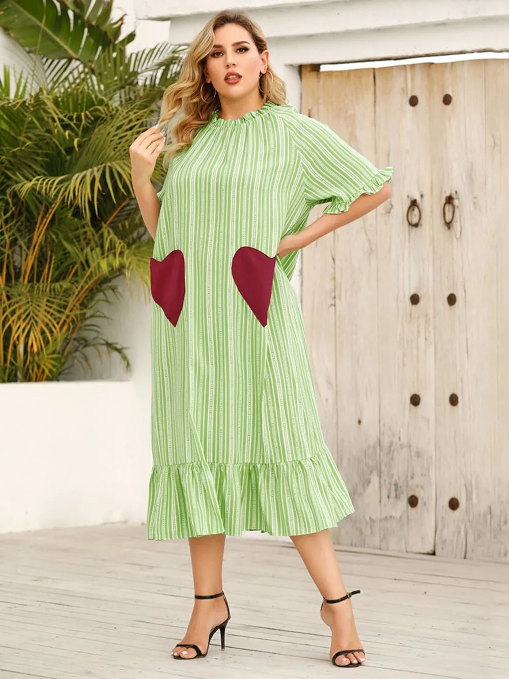 Plus Size Heart Half Sleeve Dress