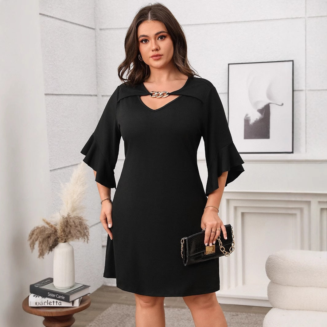 Plus Size Elegant V-Neck A-Line Midi Dress