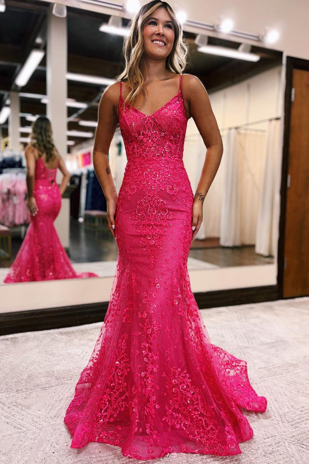 Plus Size Mermaid Evening Dress with Deep V Neckline