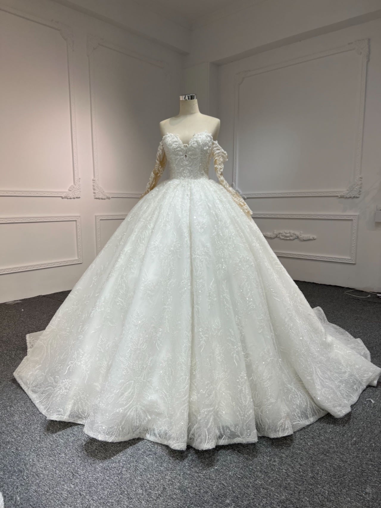 Plus Size One-Shoulder Lace Wedding Dress with Train