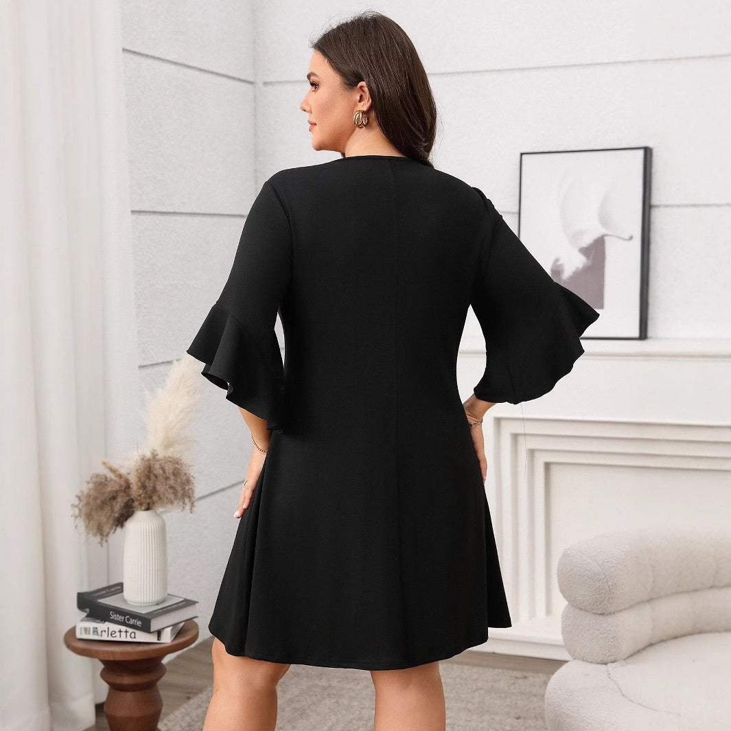 Plus Size Elegant V-Neck A-Line Midi Dress