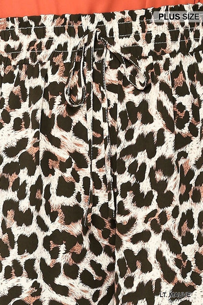 Plus Size Leopard Printed Shorts - Plus Size XL-4XL - View 4