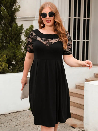 plus-size-ruched-short-sleeve-dress
