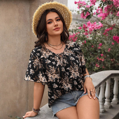Plus Size Geometric Printed Loose Crew Neck Top - Plus Size XL-4XL - View 3