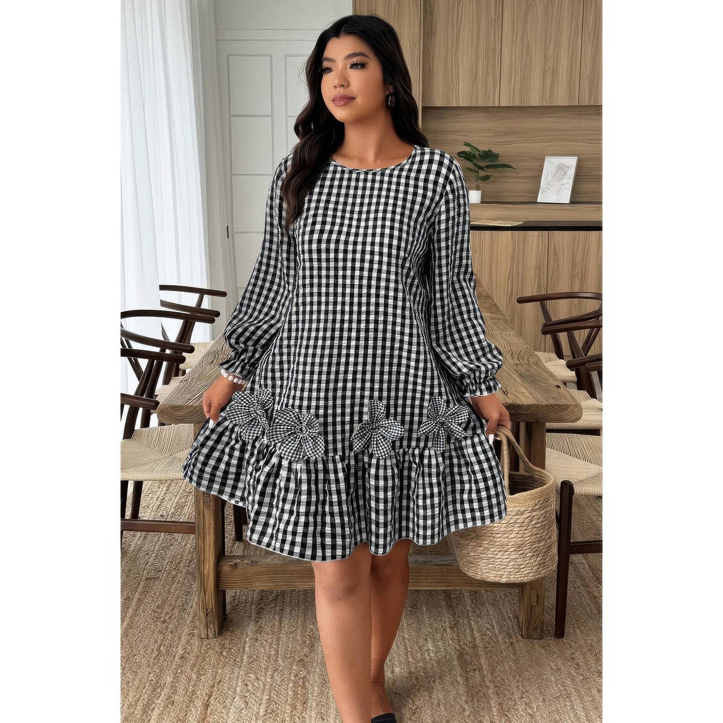 Plus Size Plaid Round Neck Floral Cut Dress - Plus Size XL-4XL - View 1