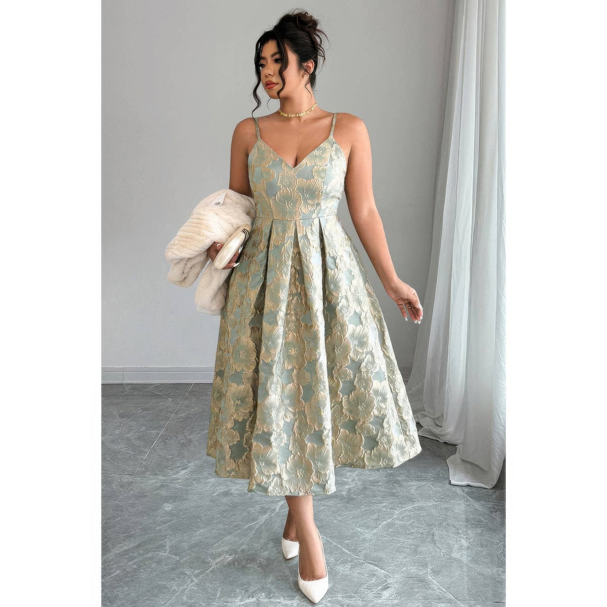 Plus Size Jacquard Elegant Spaghetti Strap Dress - Plus Size XL-4XL - View 4