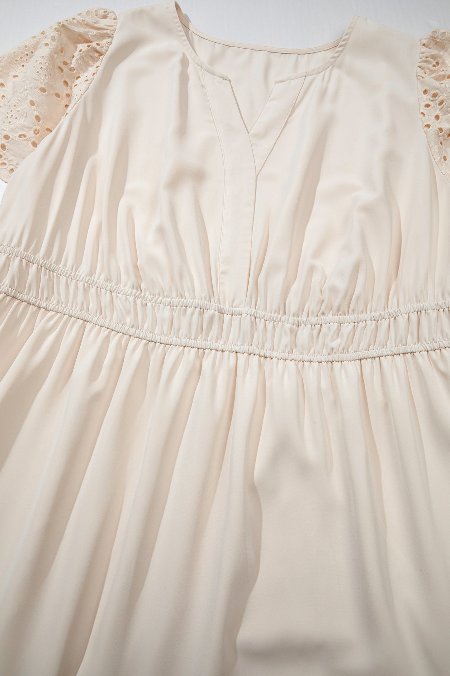 Plus Size V-Neck Lacy Embroidery Short Sleeve Maxi Dress