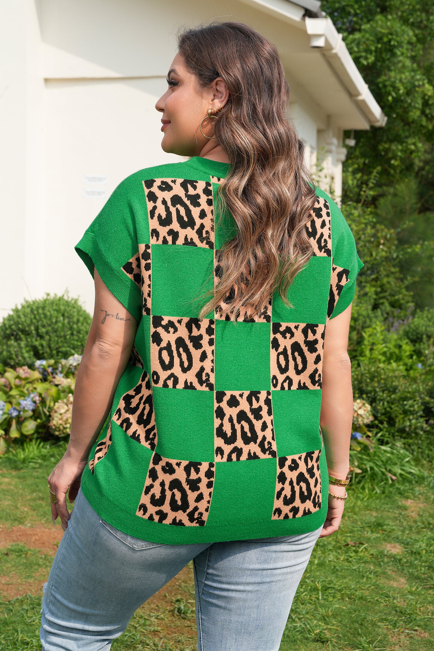 Plus Size Leopard Checkered Short Sleeve Sweater