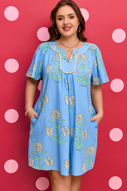 Plus Size Floral Split Neck Mini Dress - Plus Size XL-4XL - View 5