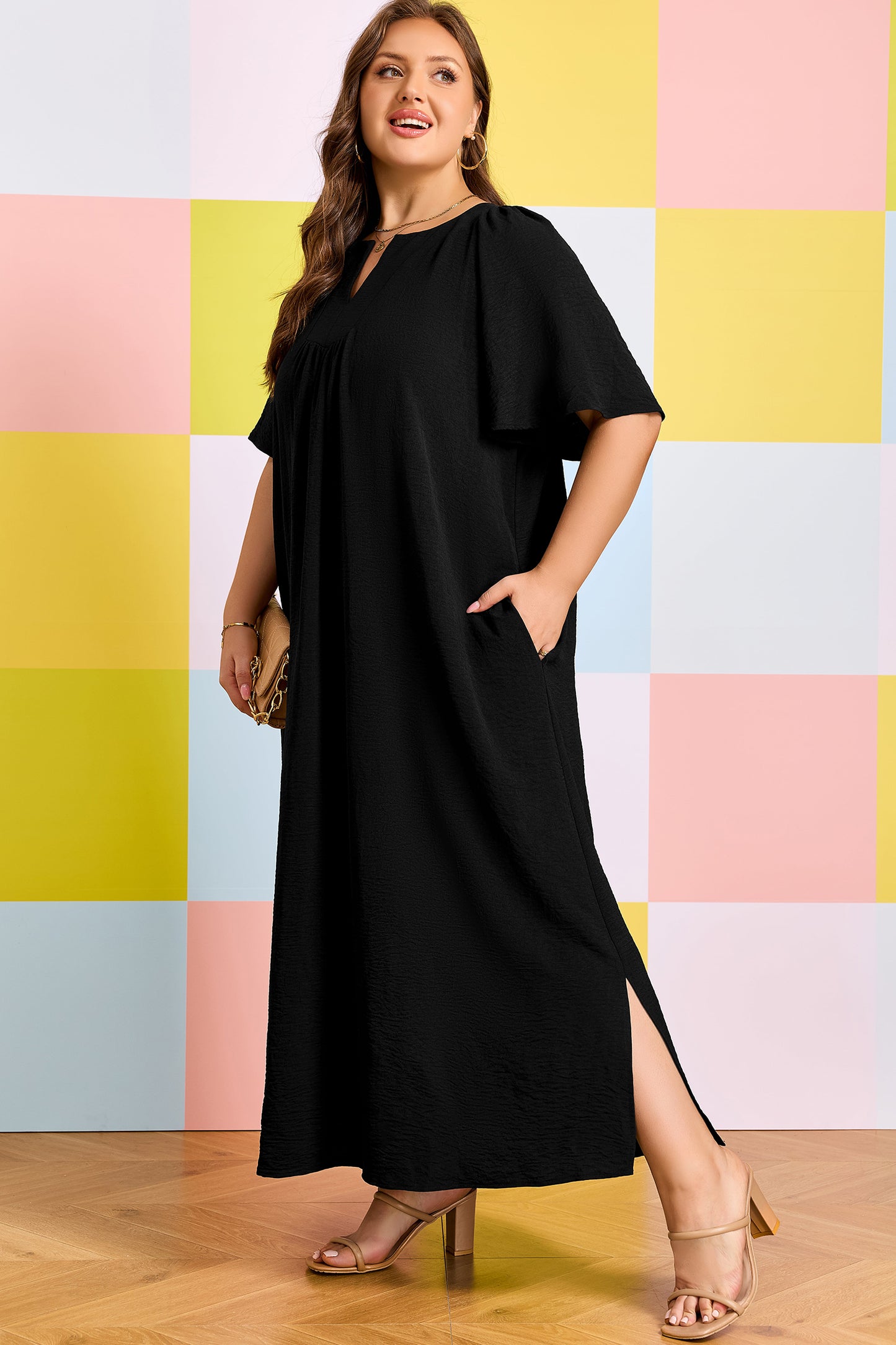 Plus Size Solid Notched Neck Short Sleeve Loose Dress - Plus Size XL-4XL - View 3