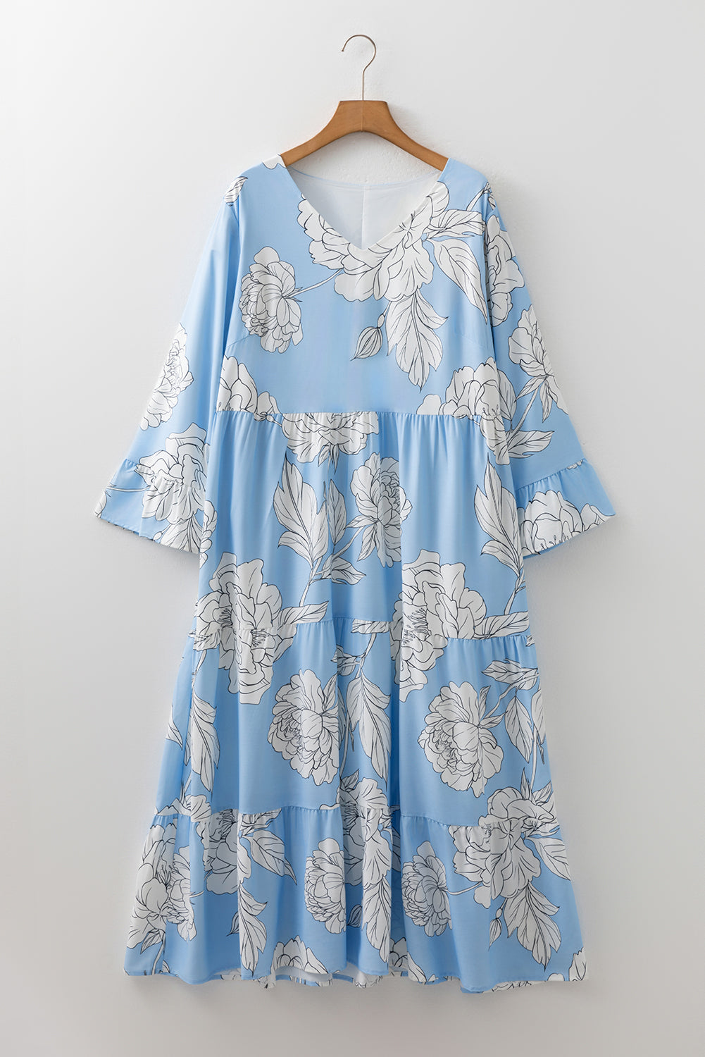 Plus Size Floral Bracelet Sleeve V Neck Tiered Maxi Dress - Plus Size XL-4XL - View 8