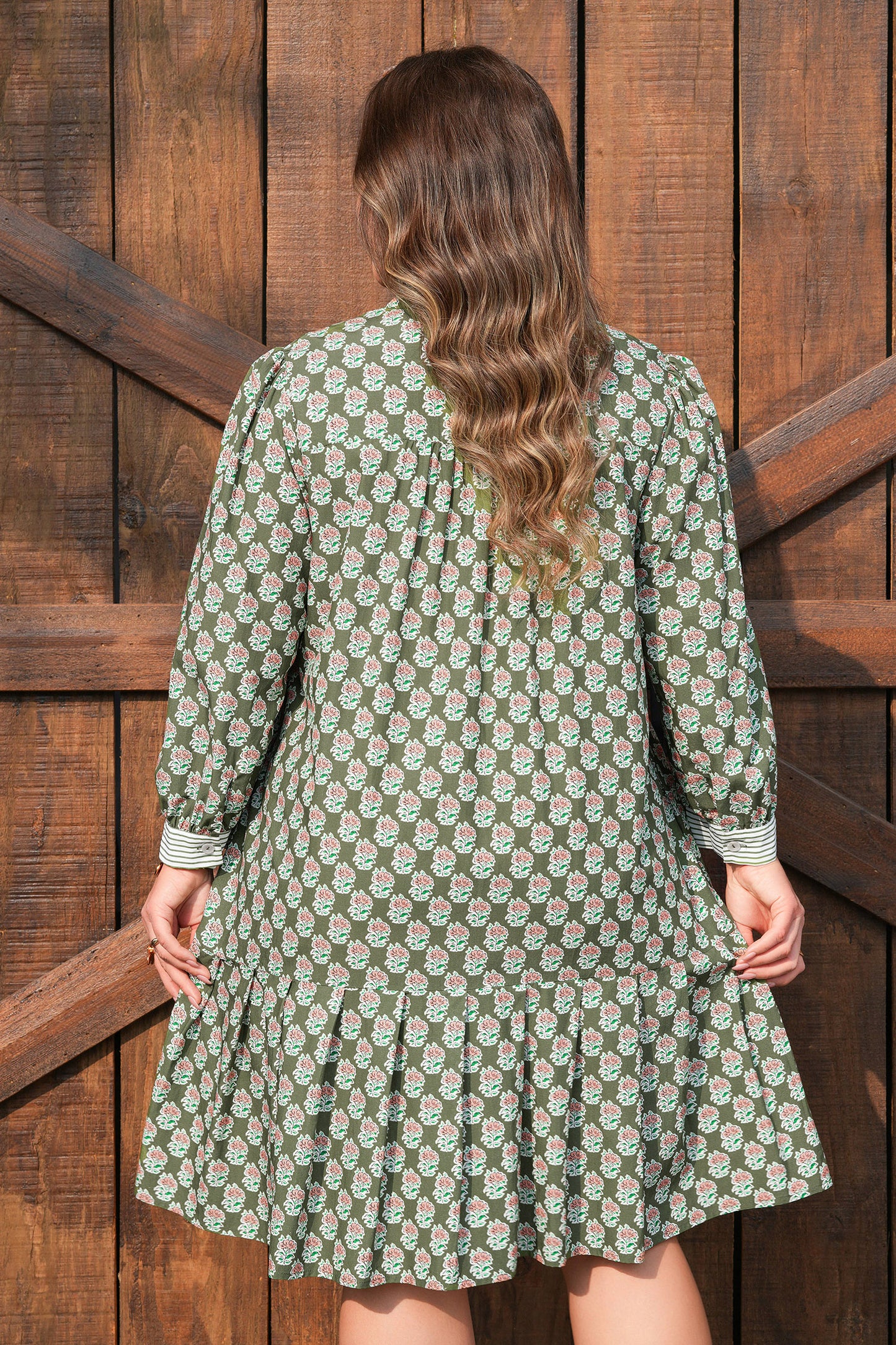 Plus Size Frilled Collar Floral Dress with Striped Trim - Plus Size XL-4XL - View 2