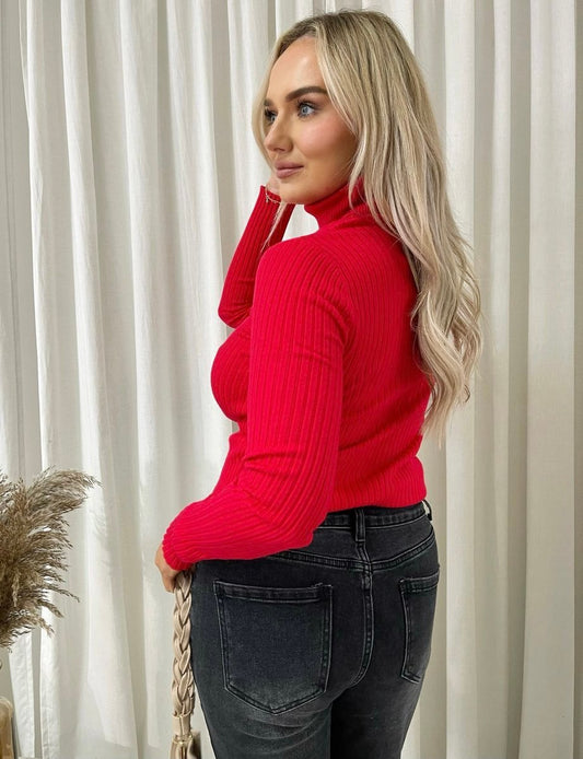 Fitted Long Sleeve Fluffy Soft Cozy Knitted Top - Plus Size Clothing