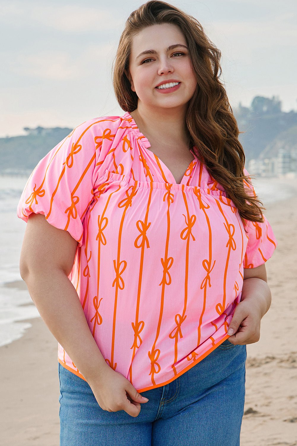 Plus Size Bowknot Print Shirred V Neck Puff Sleeve Blouse - Plus Size XL-4XL - View 1