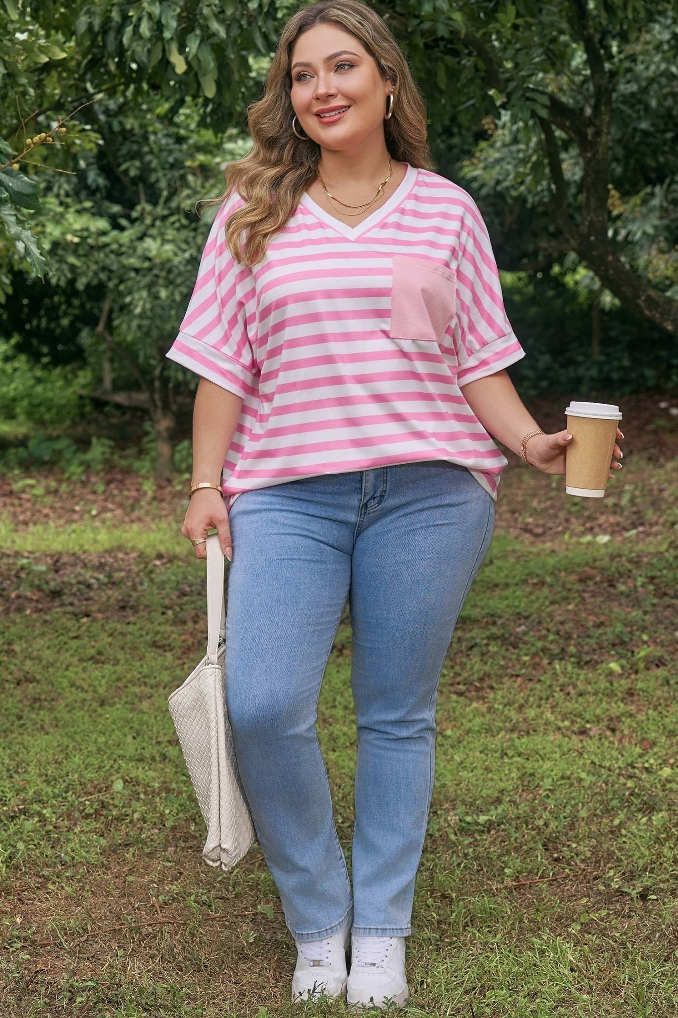 Plus Size Colorblock V-Neck Tee - Plus Size XL-4XL - View 6