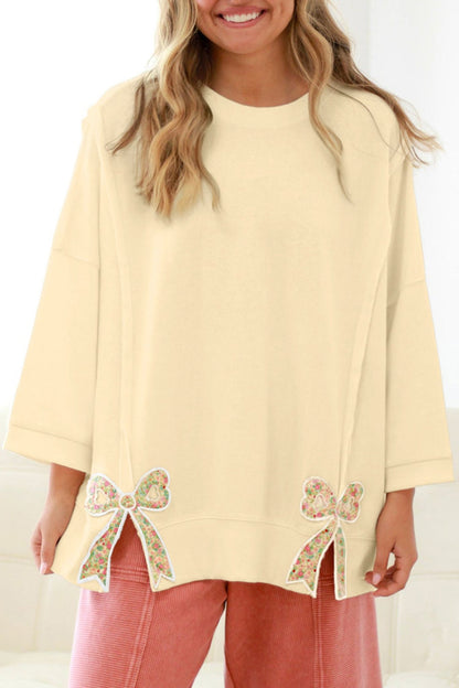 Plus Size Raw Seam Floral Bow Patched Baggy Pullover - Plus Size XL-4XL - View 1