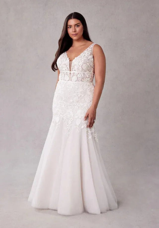 Plus Size Tulle Wedding Dress - Plus Size XL-4XL - View 1