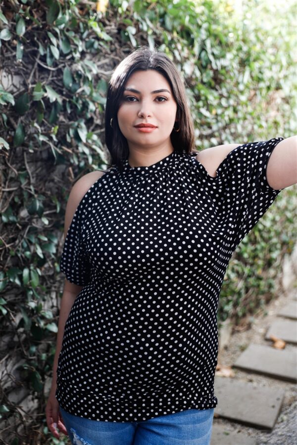 Plus Polka Dot Cold Shoulder Short Sleeve Back Self-tie Top Tops