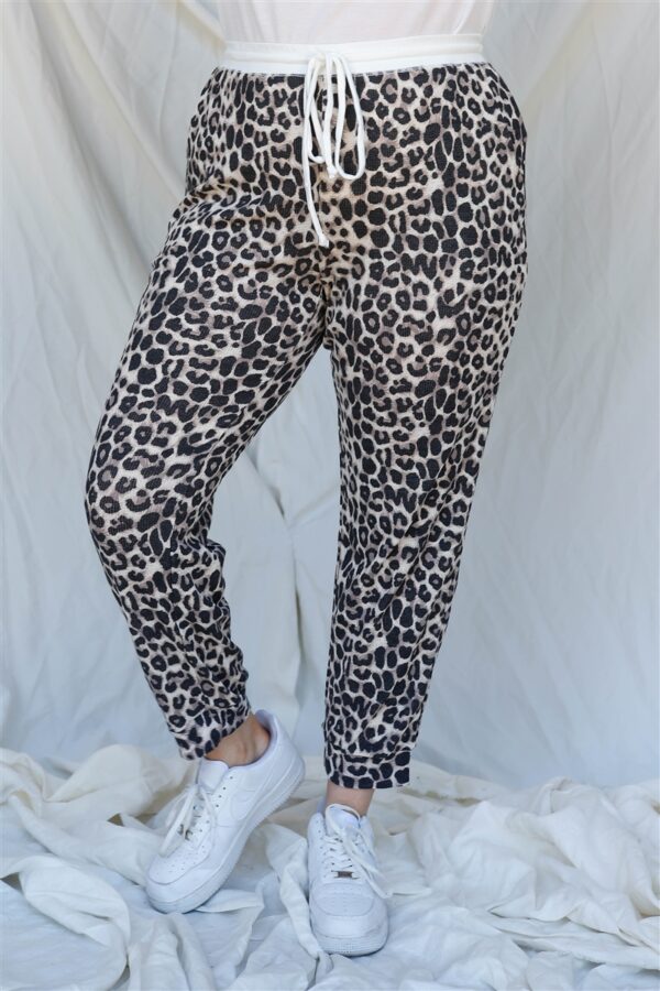 Plus Brown Leopard Print Two Pocket Joggers Pants Bottoms